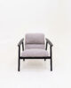Firefly_can-u-set-this-chair-in-the-studio-setting,-white-background,-do-not-change-the-chair-774243